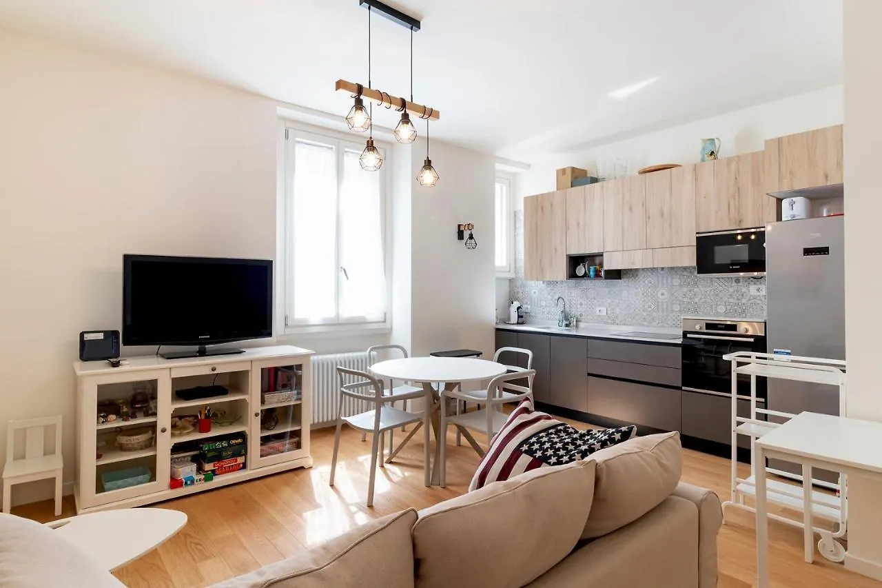 Joivy Cosy 1-Bed Near Milano Centrale Apartment